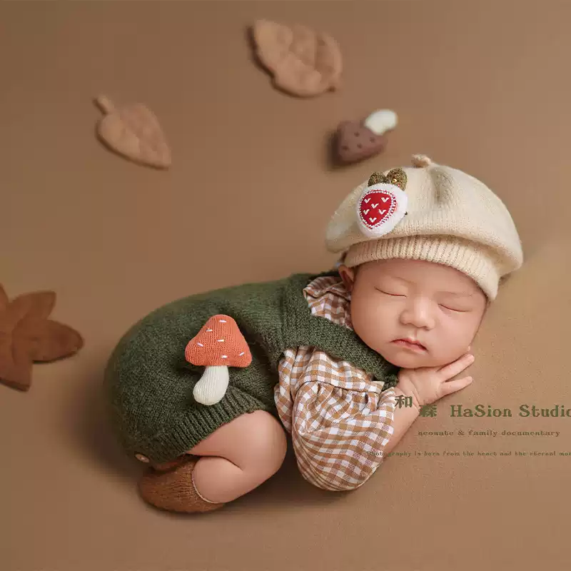 Baby Autumn Theme Set - Rustic Fall Newborn Photography Props - Image 2